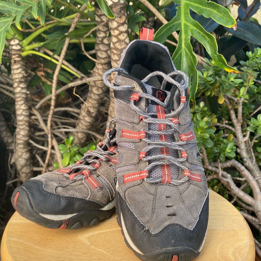 Merrell Adventure/Hiking/Outdoor Shoes - Picture 6 of 6